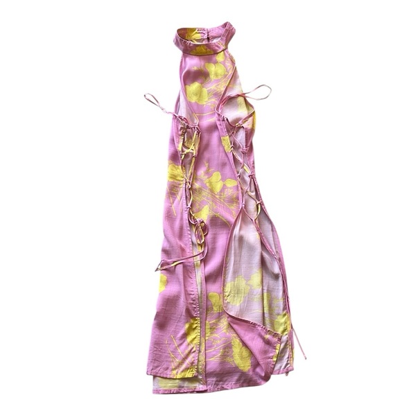 Miss‎ Selfridge Pink Dress with Yellow Floral Accents - Picture 6 of 10